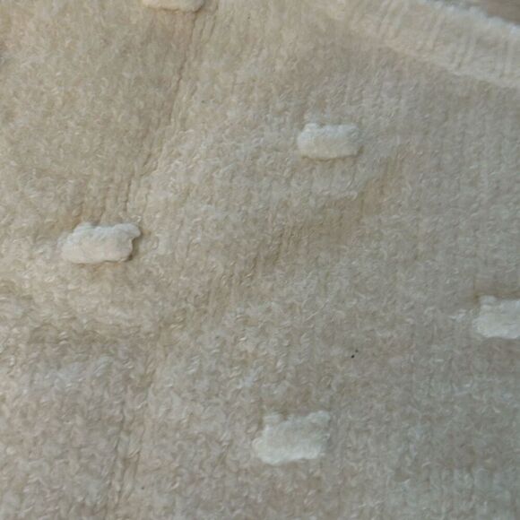 Rachel Parcell ivory cream sweater with polkadot detail size XS - Picture 3 of 4